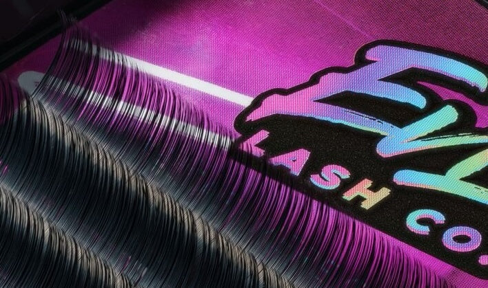 Synthetic vs. Natural Lashes: What Lash Artists Need to Know