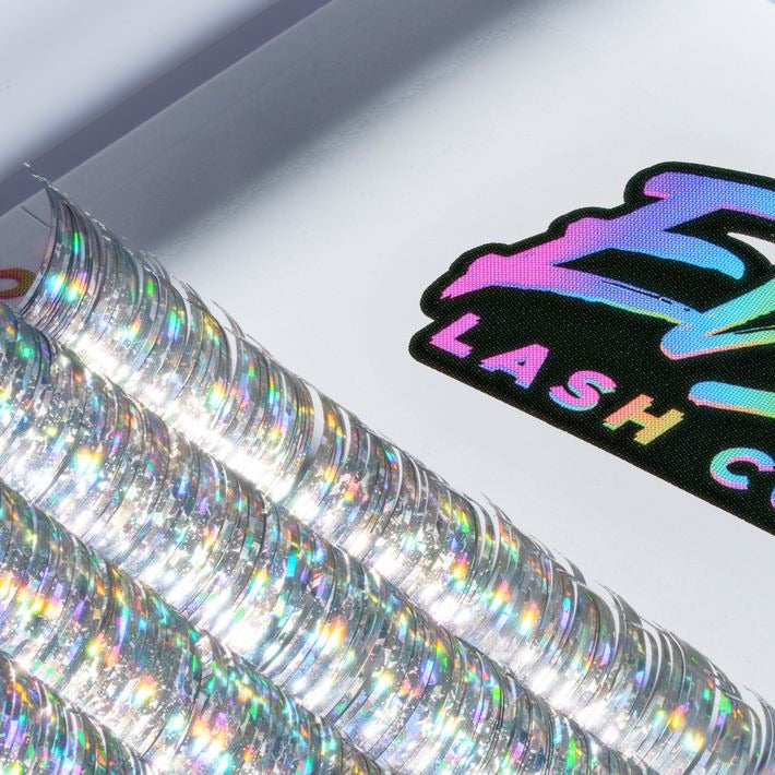 🎁 Tinsel Lashes (100% off)